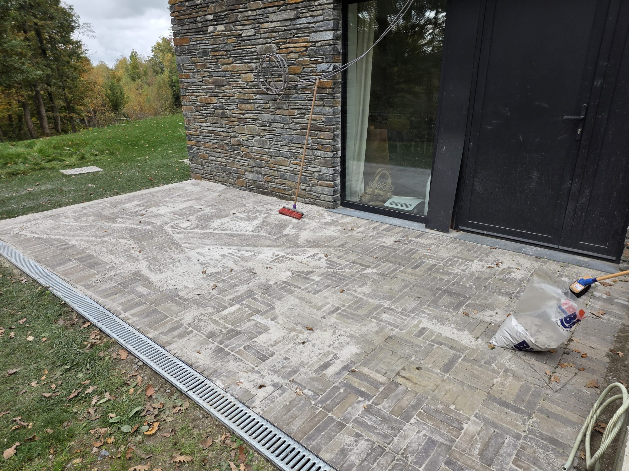 [REALISATION_2_TITRE]